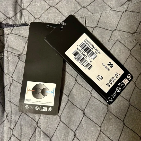 🏌️‍♂️Grid Goals! Oakley Men’s Shorts Size 29 🩳🔥 - Picture 7 of 7